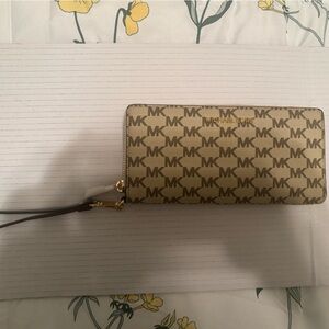 Michael Kors Beige Monogram Wallet